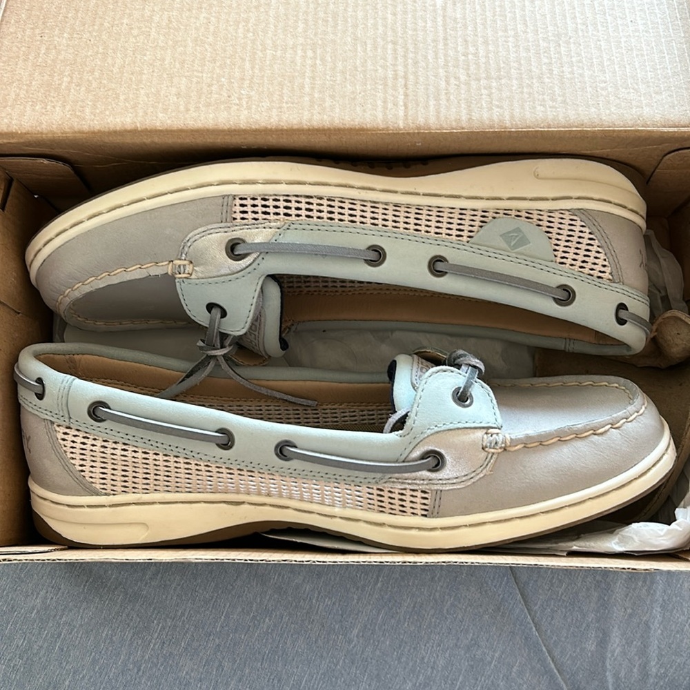 New still in box pair of Sperry slip on loafers, with memory foam
